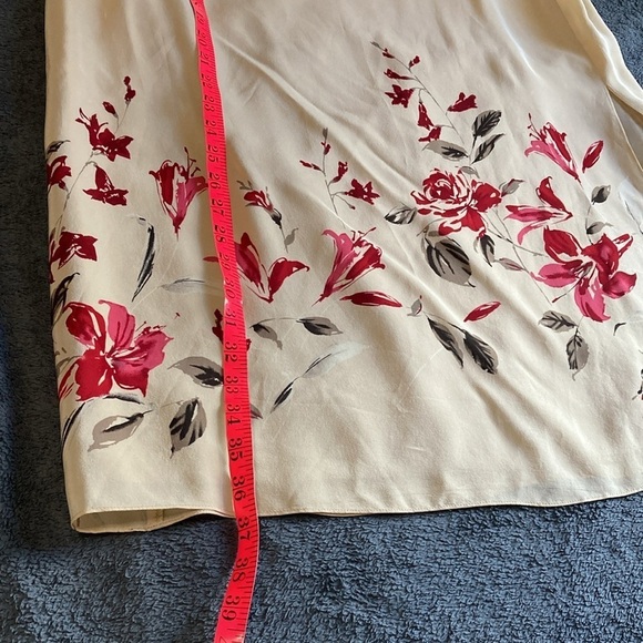 Silk skirt with floral design - Picture 8 of 9